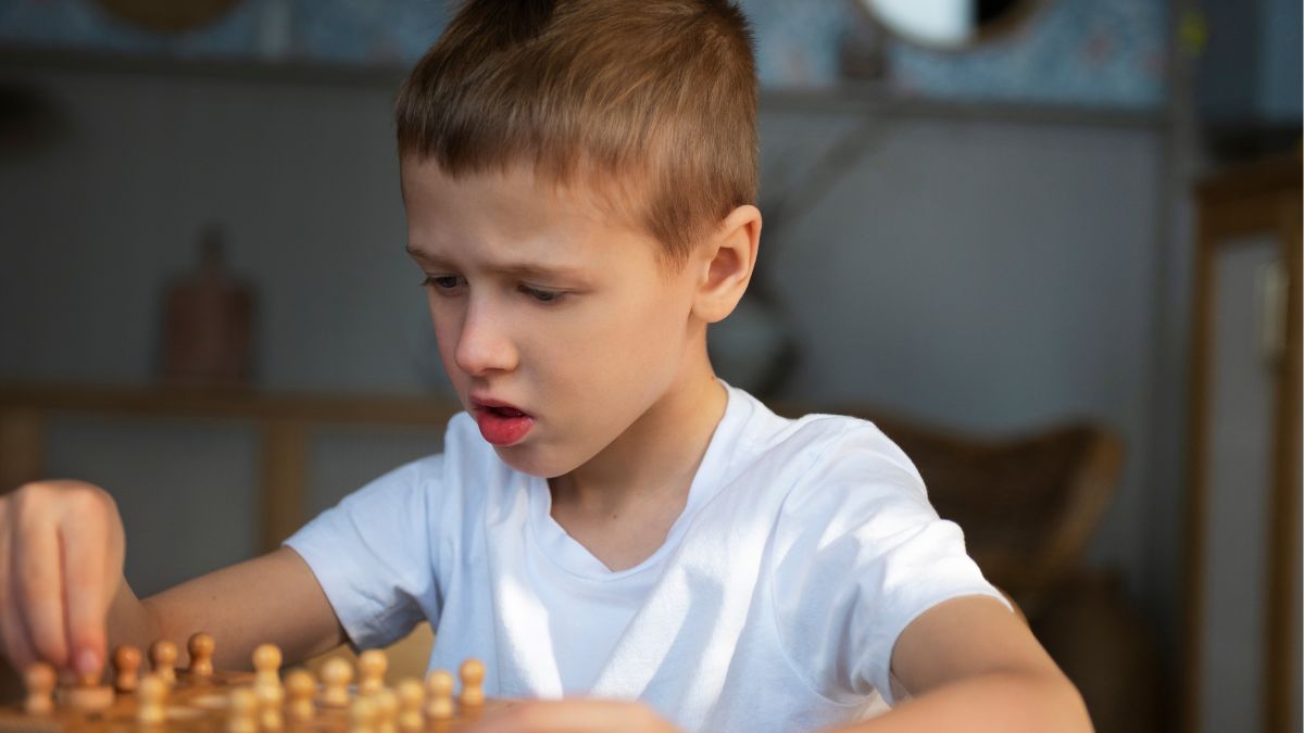 How to Improve Problem-Solving Skills in Neurodivergent Children Through ABA